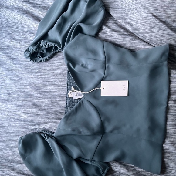 Aritzia Tops - ARITZIA NOVELLA BLOUSE